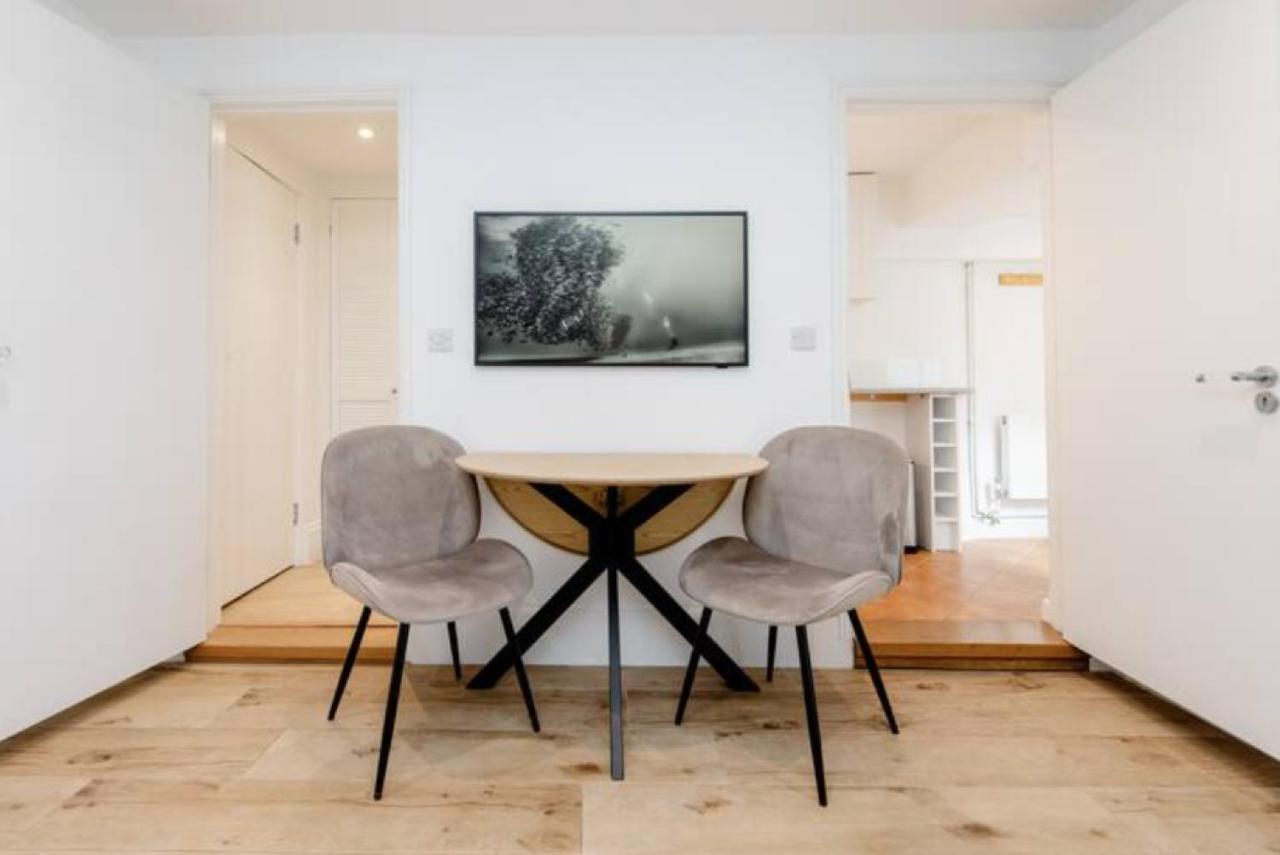 Well-Positioned Studio Flat 런던 외부 사진